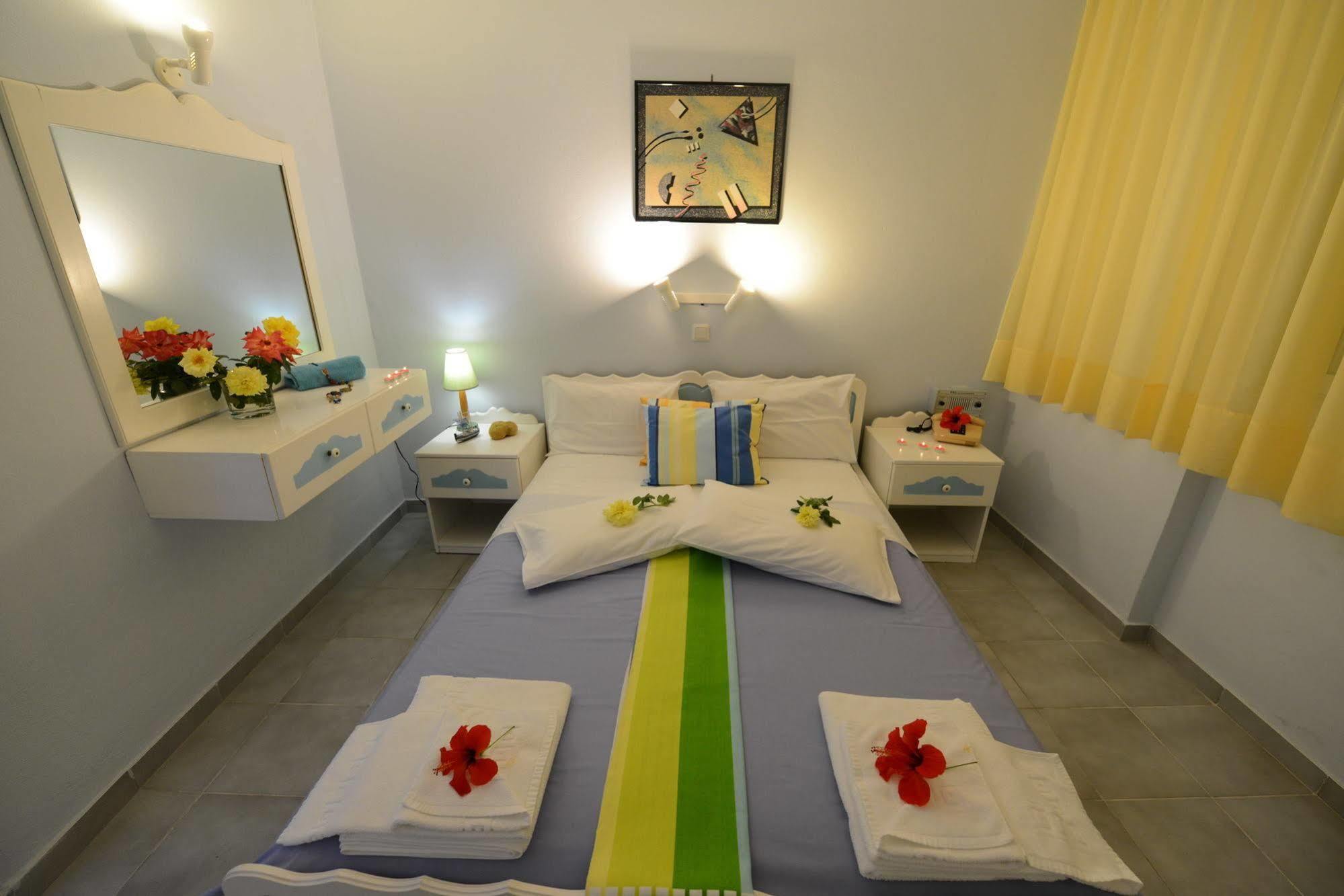 Golden Star Relax Hotel - Adults Only 16 Plus Tigaki 外观 照片